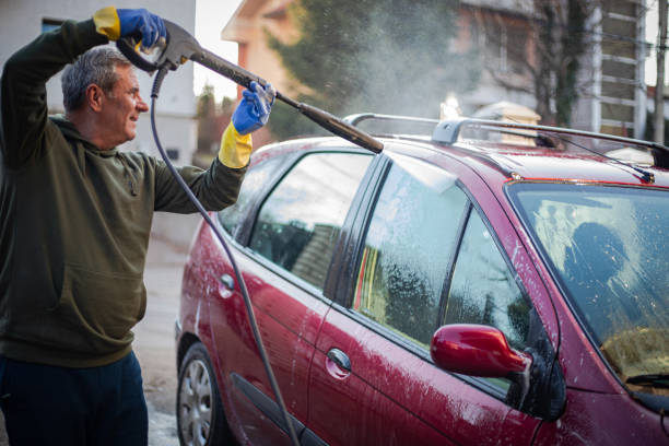 Best Garage Pressure Washing  in Swede Heaven, WA